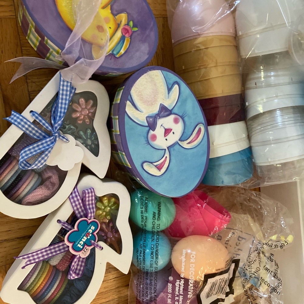 ♥️💚Easter Basket Gifts/Gift Boxes